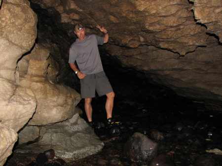 Navigating the stream labyrinth loop inside Okupata cave