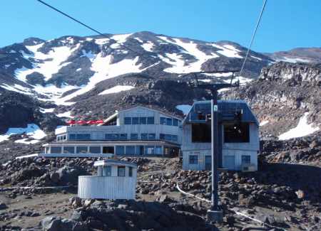 The was the lodge at the top of the Ruapehu chairlift before it was burned-down by arsonists in 2009.